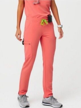 Figs Women’s Yola Hot Coral Scrub Pants Sz XS EUC